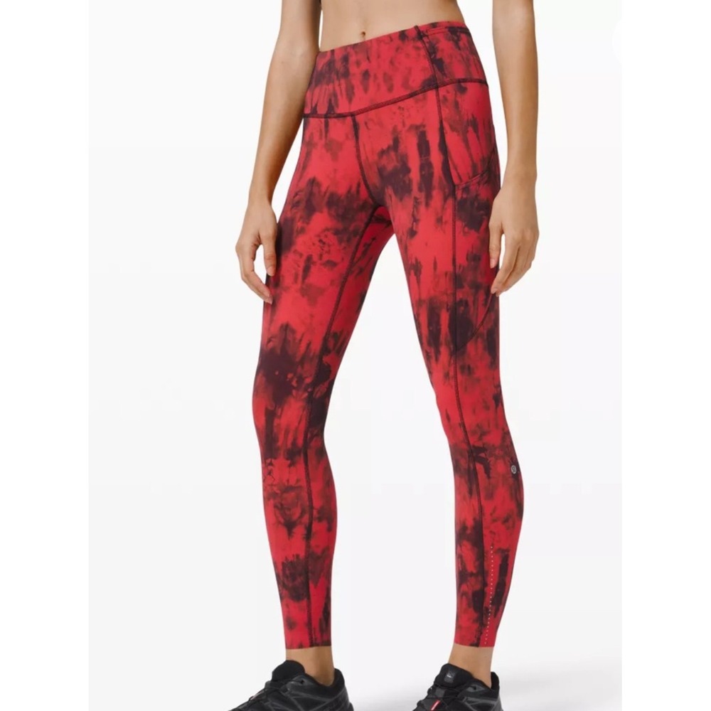 Lululemon Fast & Free Leggings Tight - Red & Black Tie-Dye 25", Size 6
